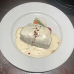 Bistro Roven - 「ホワイトソースのロールキャベツ」(1300円)