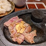 ステーキ×鉄板焼×ハンバーグ Juju - 特選極みステーキ(150ｇ）¥1683