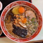 ふじラーメン - 生玉子入りラーメン650円