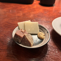 カルネジーオ イースト - 