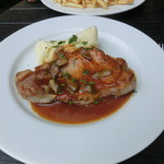 LE DUC - 豚肉ロースのソテー コルニッションソースでございます