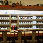 可否屋 葡瑠満 - 大倉陶園の素晴らしいコレクション！