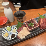 大衆馬肉酒場 冨士乃馬 - 