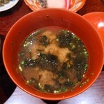 日本料理 柳燕 - アラ汁の味噌汁