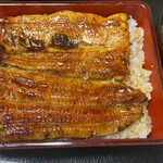 たたみ家 - 鰻一匹分を使用した竹重ですよ！