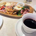 Dining Cafe Meets - 