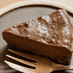 喫茶葦島 - ビターショコラ 税込690円