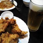 台湾家庭料理 福味香 - 相方の生ビールと唐揚げです