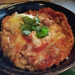 権八 - こだわり卵の親子丼