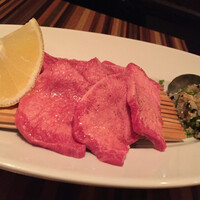 焼肉一頭両騨 町田本店 - 