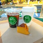 Jadegreen cafe - ドリンクとかぼちゃチーズケーキ