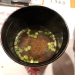 旬菜 おぐら家 - 味噌汁もなんでこんなにうまいんですかね。