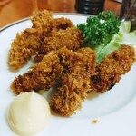 洋膳酒房 ひげ - カキフライ