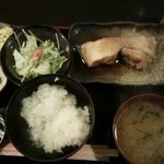 居酒屋たるや - 子持ちカレイ定食