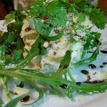 カトリカ - カトリカチーズ　夏バージョン、香草たっぷりです