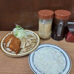 キッチン南海 - ひらめフライ　しょうが焼き　パスタ抜き　ライス少なめ(2022年11月22日)