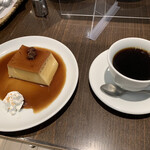 Kafekyanthi - プリンとコーヒーのセット