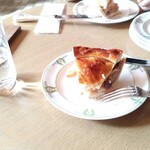 万平ホテル カフェテラス - アップルパイ