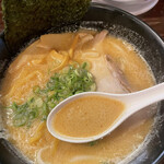 Raamen Gantetsu - スープ