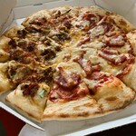 Pizza Hut - ハーフ＆ハーフ（特うまプルコギ＋ジューシー厚切イベリコ・Lサイズ）…税込2318円