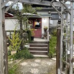 小さなパン小屋 一休 - 外観①