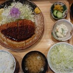 うんの - 味噌ロースカツ膳(キャベツ別皿にて大盛)