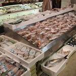 Saisaikiteya - 魚売り場