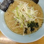 Ra-Men Shopputsubaki - ネギみそラーメン￥900+中盛り￥100=￥1000