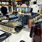 中義水産 - 店内