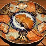 薪鳥新神戸 - 秋田 高原比内地鶏 手羽（葱入り）