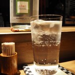 薪鳥新神戸 - 山椒ハイボール（AKAYANE 山椒 スピリッツ）