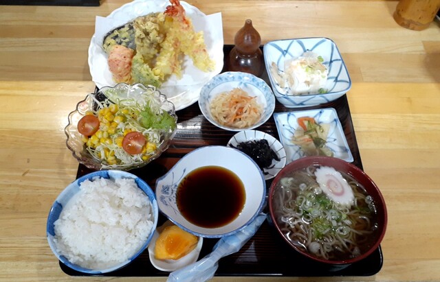 一楽食堂 真室川店 | 山形県の家庭的食堂で味わう和食定食