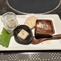 個室 和牛焼肉 吟 難波店 - 