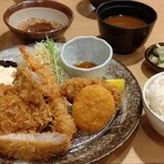 Tonkatsu Katsu Rai - かつらい膳　海老かつ、ひとくちヒレかつ、ひとくち豆腐つくね、コーンのコロッケ、お味噌汁、五穀米ご飯