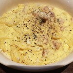 オー・ガラージュ - パスタ カルボナーラ風