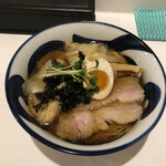 にぼしらぁめん りんかぁん - 