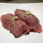 LOOP TOKYO - ビーフ寿司（常陸牛のサーロイン）