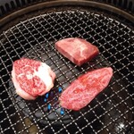 和牛放題の殿堂 秋葉原 肉屋横丁 焼肉 - 