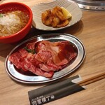 和牛放題の殿堂 秋葉原 肉屋横丁 焼肉 - 