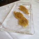 ウシマル - しらすの煎餅2