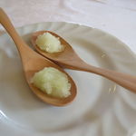 ウシマル - 口直し：山椒の葉のソルベ2