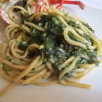 ウシマル - わかめとめかぶの冷製パスタ、伊勢海老のローストと共に2