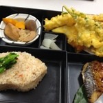 すずや古今 - 天麩羅はたまご色ｗ