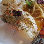 ウシマル - 海老味噌の冷製カッペリーニ、伊勢海老のローストと磯筋蝦の踊り食いと共に4