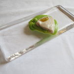 ウシマル - 勝浦産の朝取りめじなの肝、柚子胡椒と空豆のソースで2