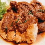 アカリ - チキンカツ、いつもとちょっと違う感じ
