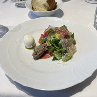 La Brianza - トマトが苦手な私ですが、このサラダのトマトはおいしいと思いました