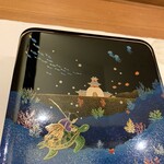 CRAFEAT - お重はひとりずつ別の柄