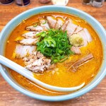 中華そば温故知新 - 辛味噌ラーメン（チャーシュートッピング） 