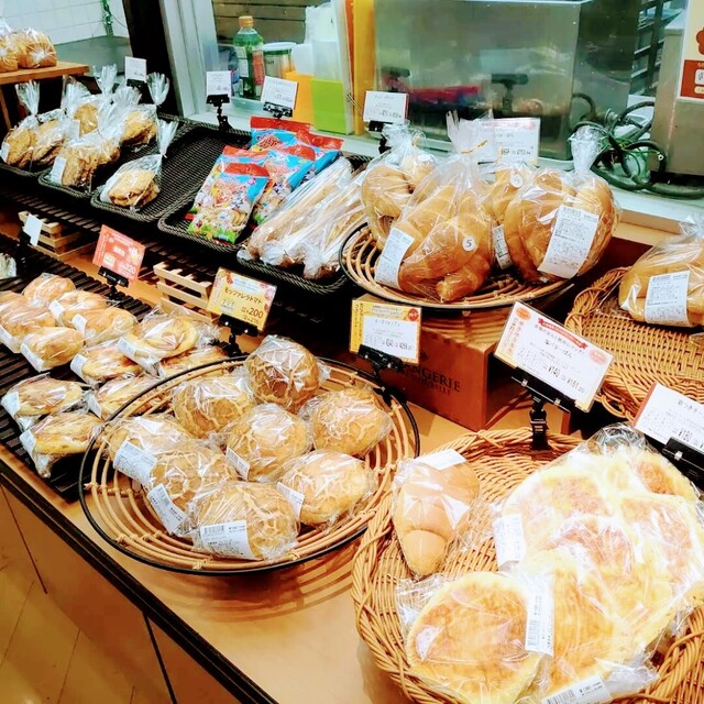 パン工場 イオンスーパーセンター鏡石店 - 鏡石（パン）の写真